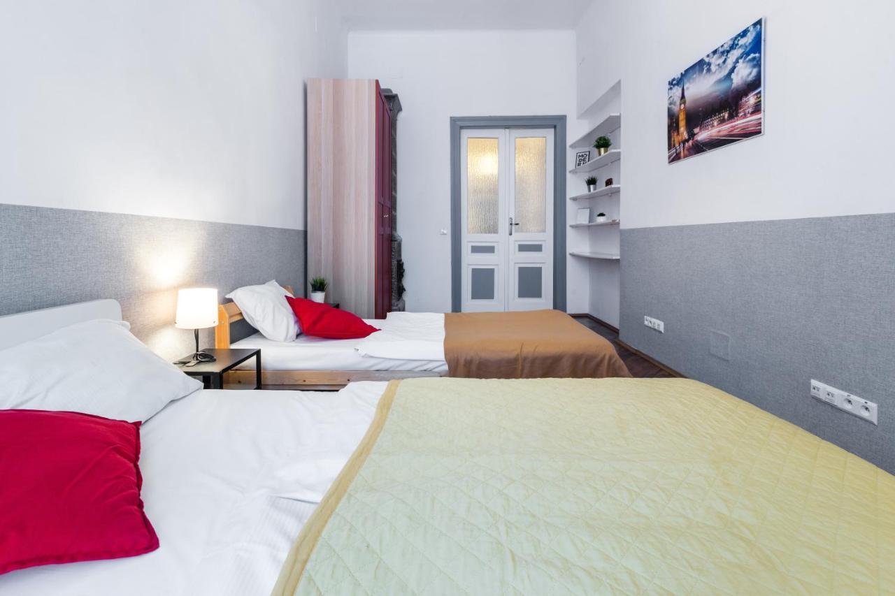 Wawel Cracow Old City Apartments - Friendhouse Apartments Krakow Bagian luar foto