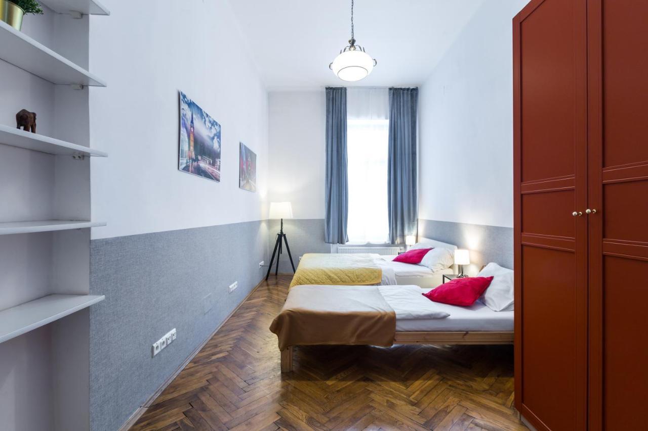 Wawel Cracow Old City Apartments - Friendhouse Apartments Krakow Bagian luar foto
